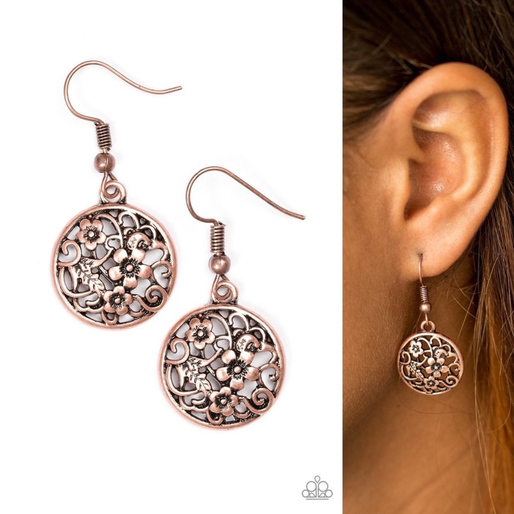 Paparazzi ‘Flower Patch Perfection’ Earrings